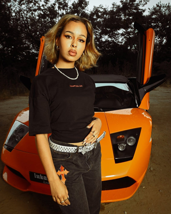 Transporting Logo T-shirt - Black